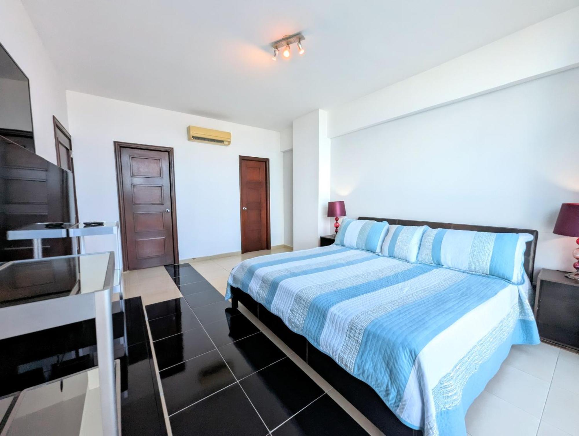 פנמה סיטי Yc 3602 L Apartamento 2Br En Av Balboa מראה חיצוני תמונה
